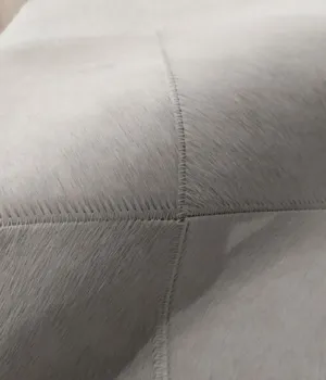 Ковер из натуральной кожи 2В, молочно-белый -